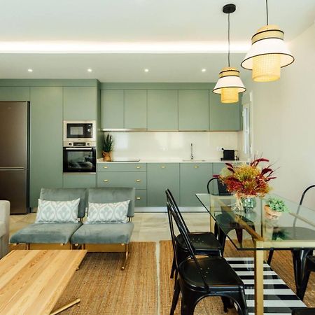 Reformed And Comfy- 2Bd 2Bth- Arenal Apartment เซบีญา ภายนอก รูปภาพ