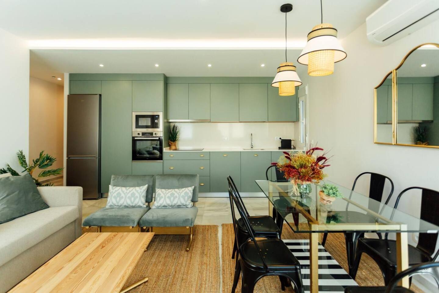 Reformed And Comfy- 2Bd 2Bth- Arenal Apartment เซบีญา ภายนอก รูปภาพ