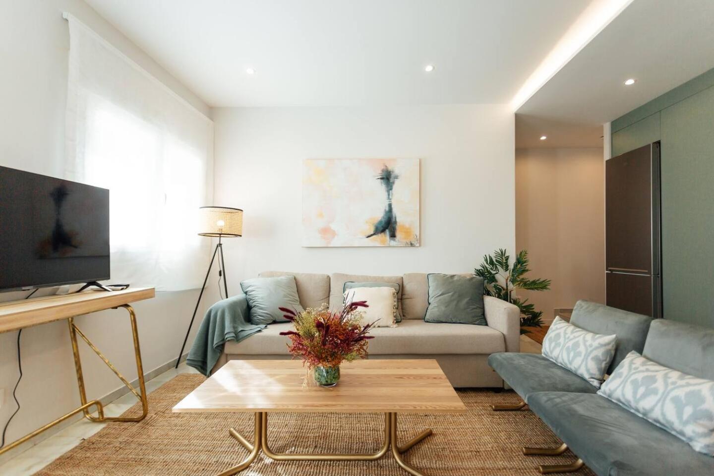 Reformed And Comfy- 2Bd 2Bth- Arenal Apartment เซบีญา ภายนอก รูปภาพ